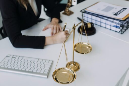 Kancelaria prawna – w czym może Ci pomóc?